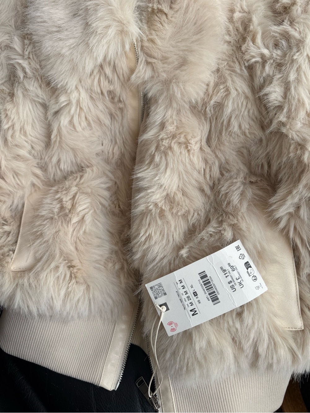 NWT Zara faux fur jacket - Picture 4 of 4